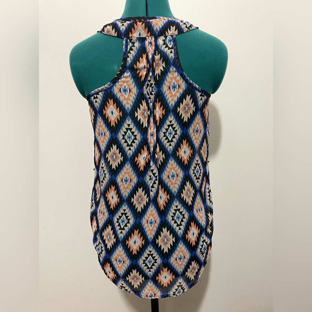 No boundaries button up sleeveless blouse tank top - Picture 3 of 9